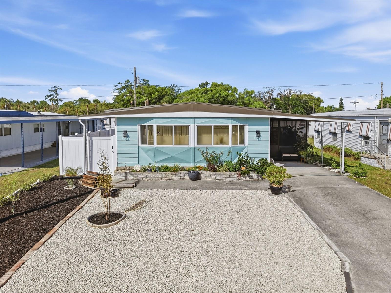 Image 3 of 36 For 6631 Silverbell Drive