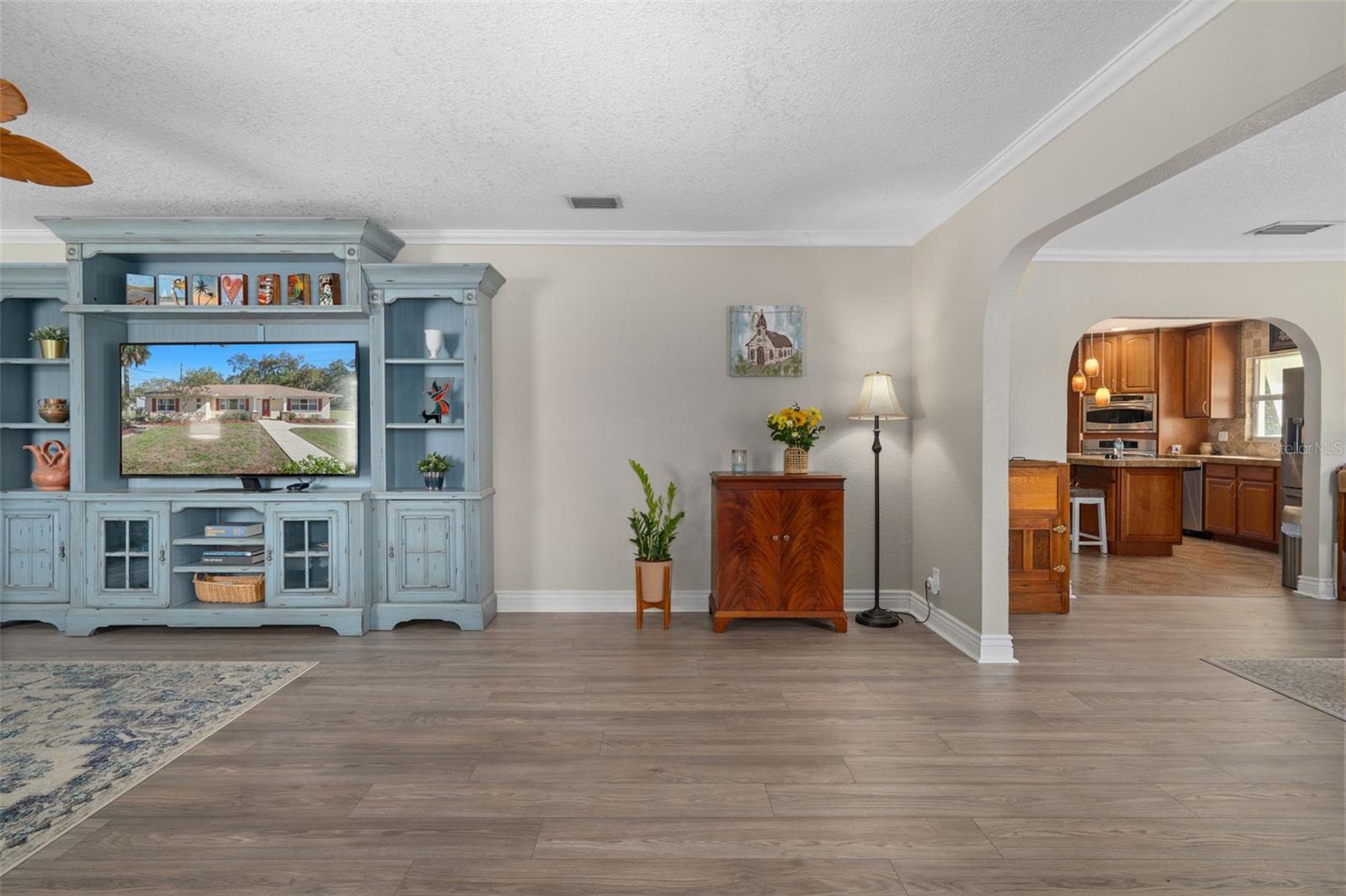 Image 10 of 71 For 502 3rd Avenue Se