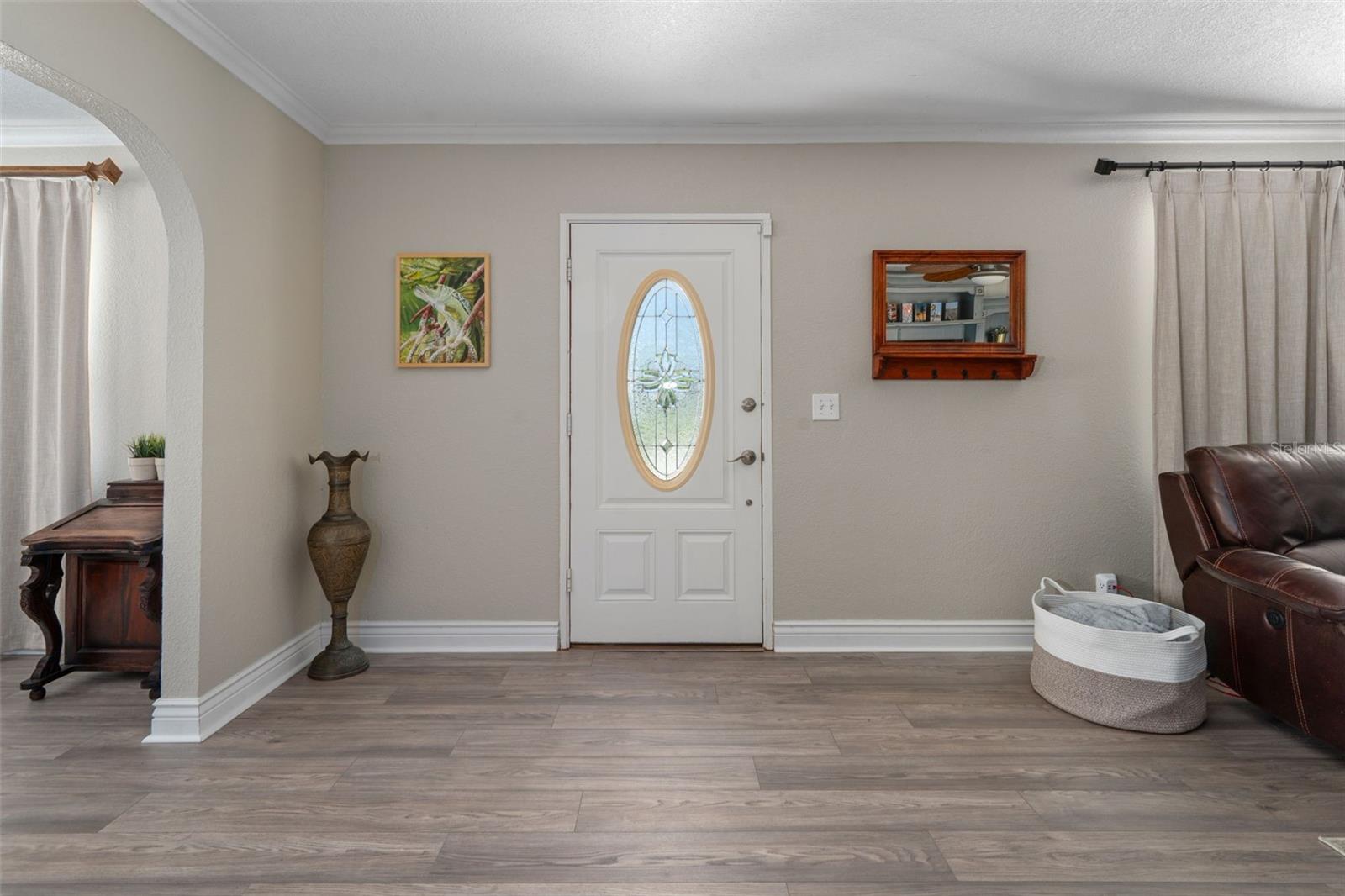 Image 12 of 71 For 502 3rd Avenue Se