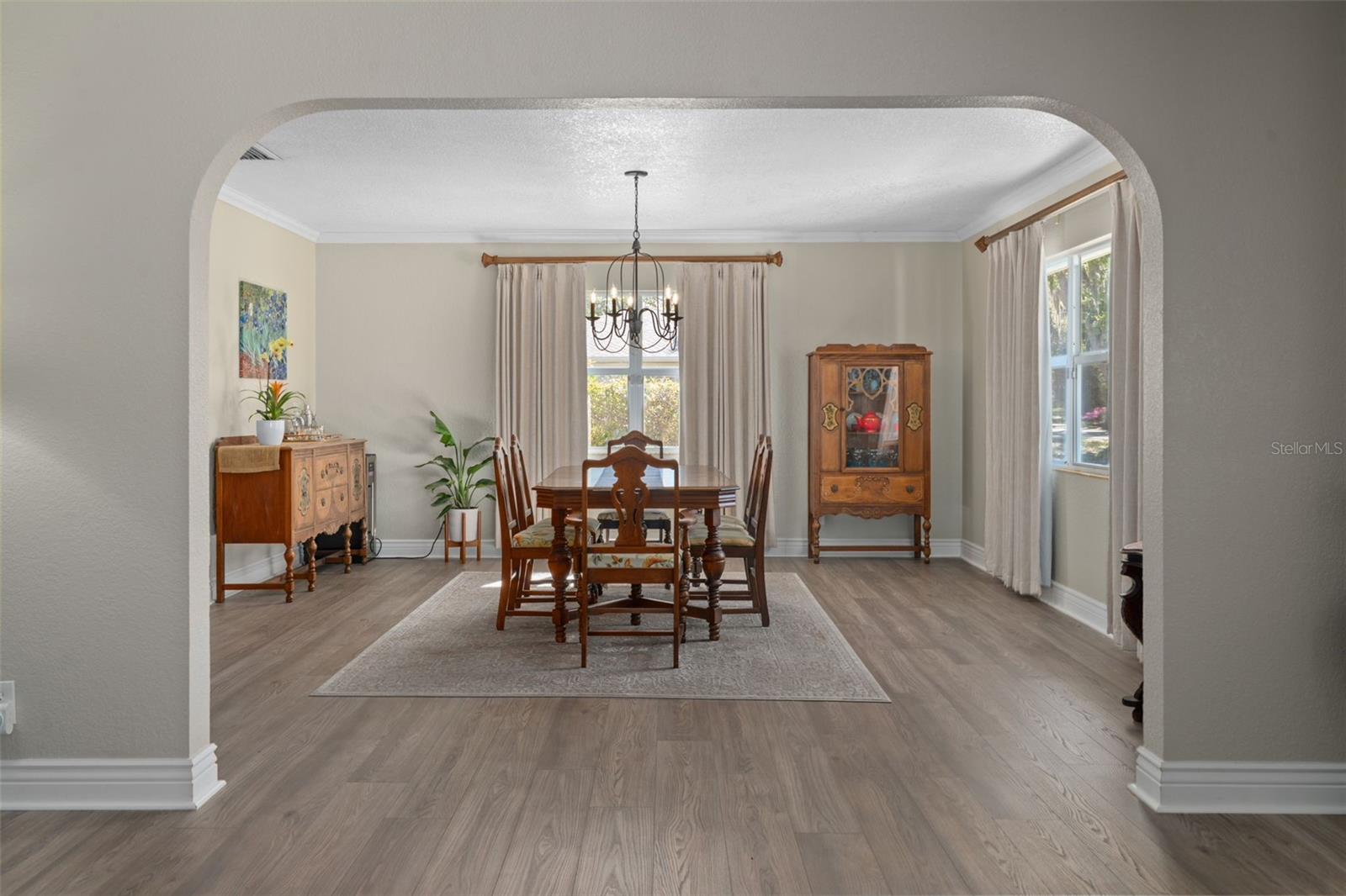 Image 15 of 71 For 502 3rd Avenue Se