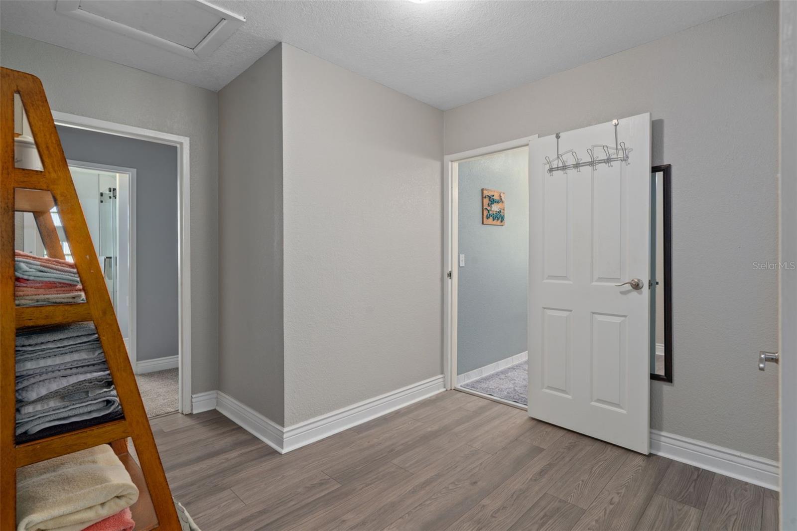 Image 28 of 71 For 502 3rd Avenue Se