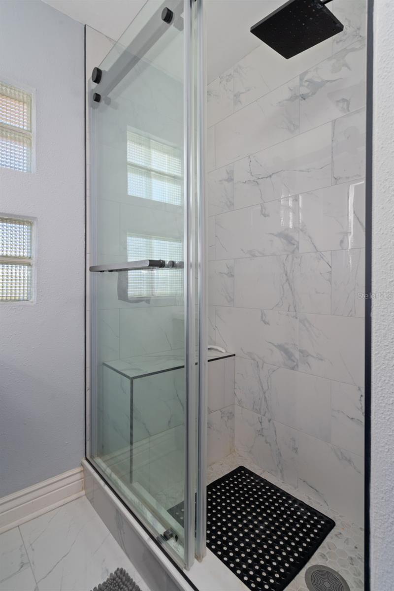 Image 36 of 71 For 502 3rd Avenue Se