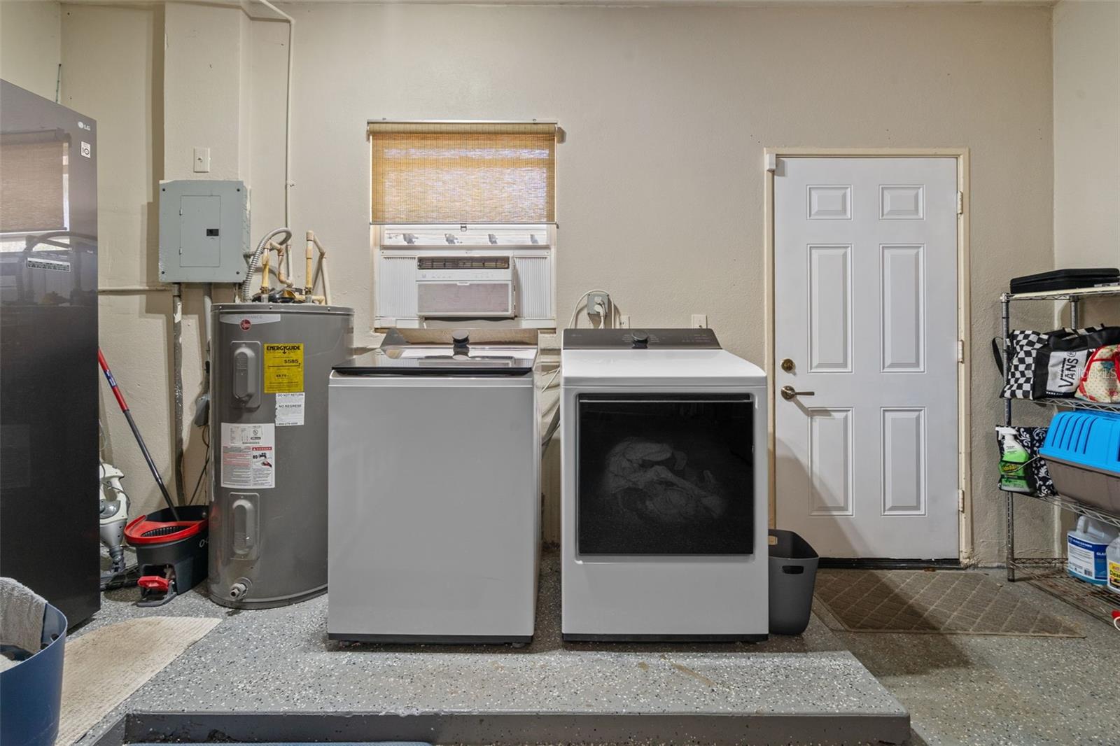 Image 47 of 71 For 502 3rd Avenue Se