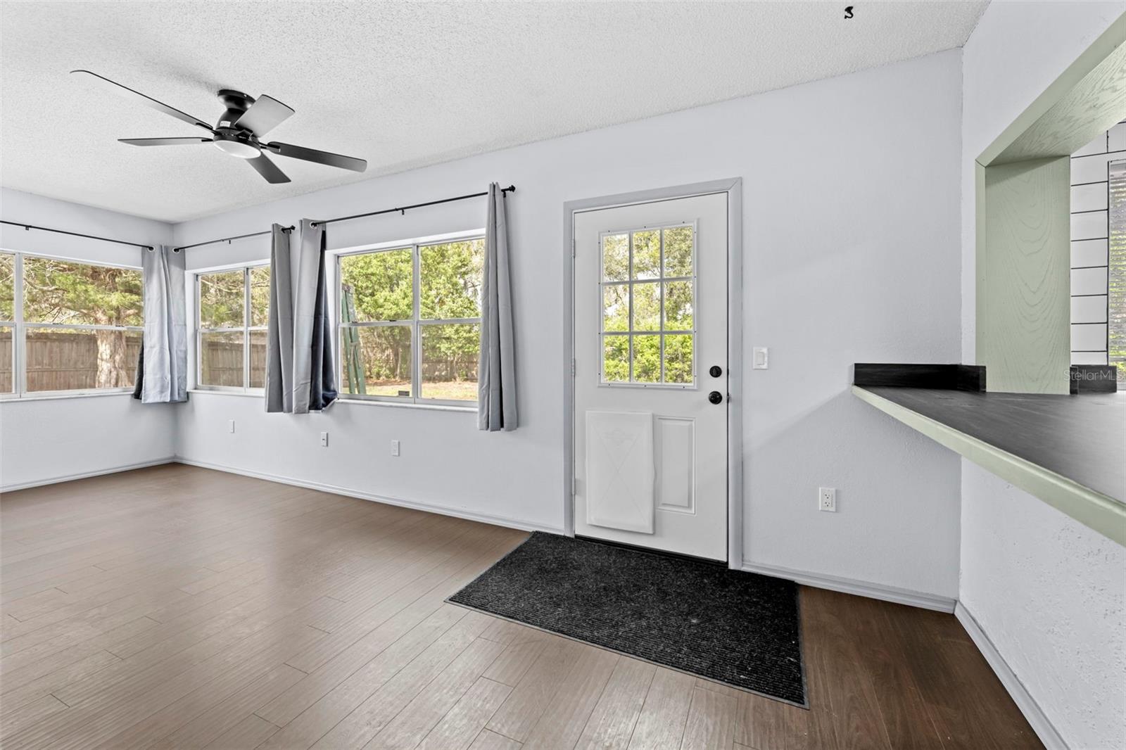 Image 21 of 51 For 3305 Abeline Road