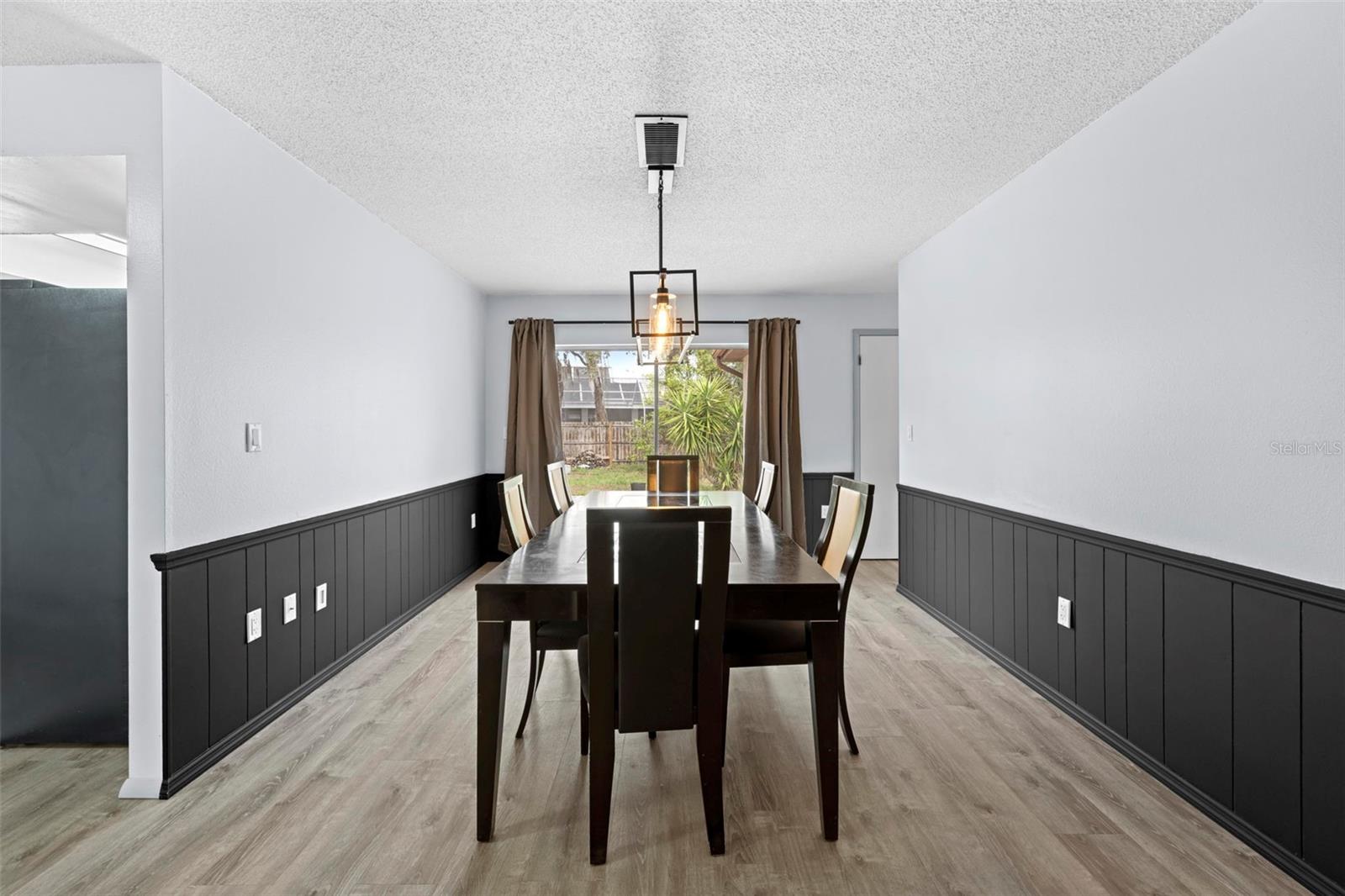 Image 31 of 51 For 3305 Abeline Road