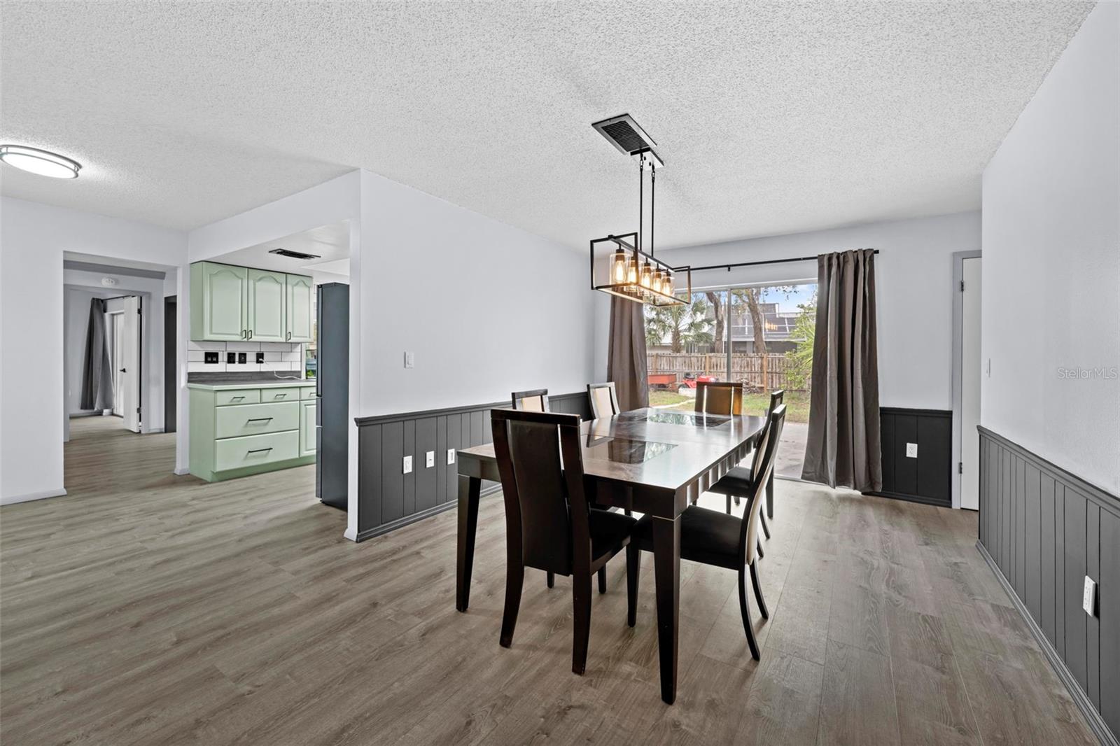 Image 32 of 51 For 3305 Abeline Road