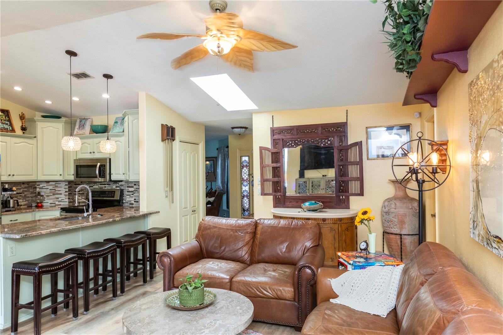 Image 10 of 59 For 5641 Mossberg Drive