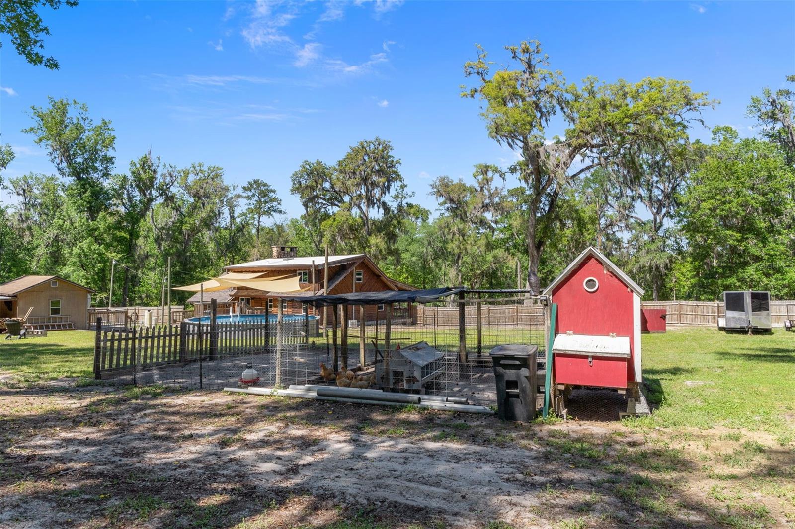 Listing photo id 45 for 5487 Cedar Lane