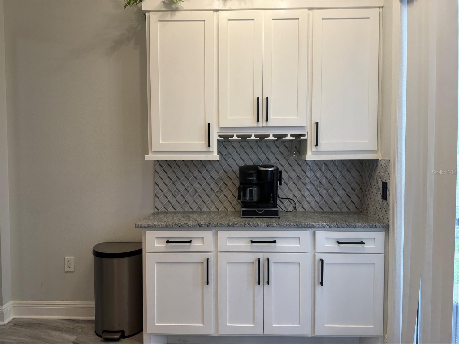 Image 20 of 63 For 6816 Dali Avenue 201