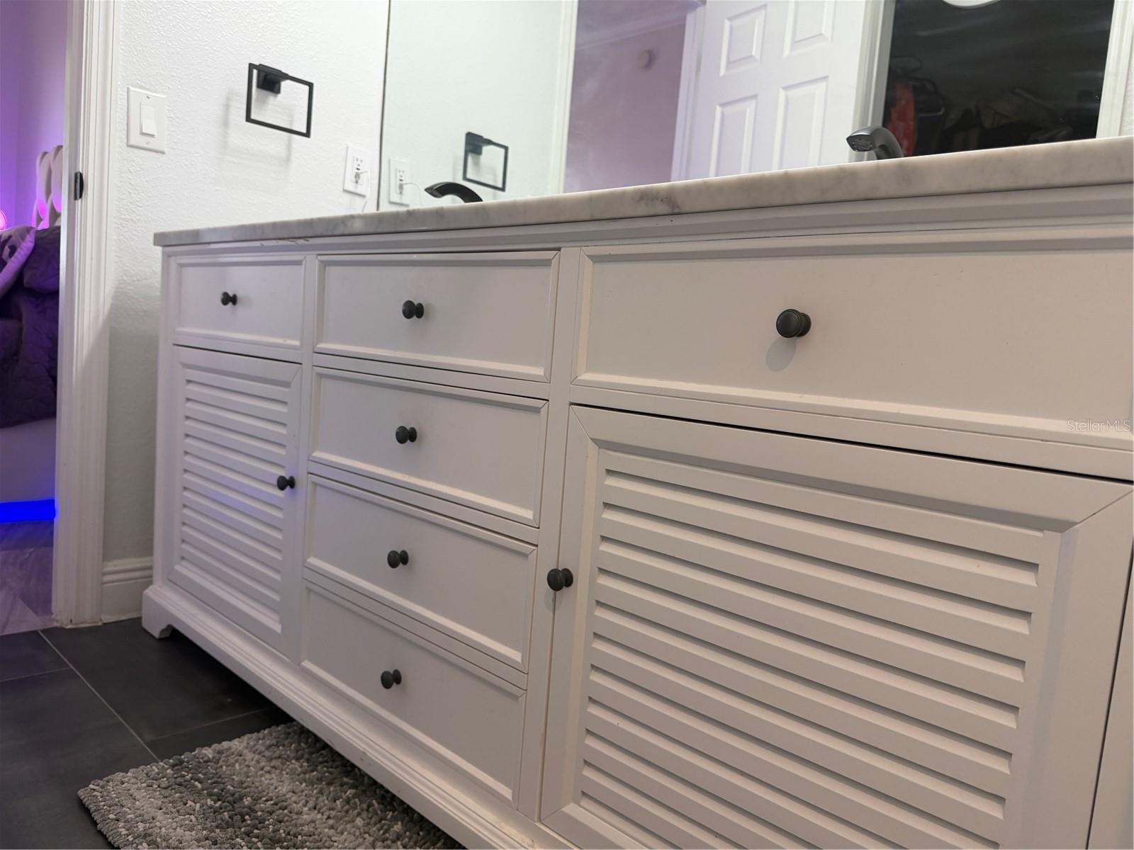 Image 31 of 63 For 6816 Dali Avenue 201