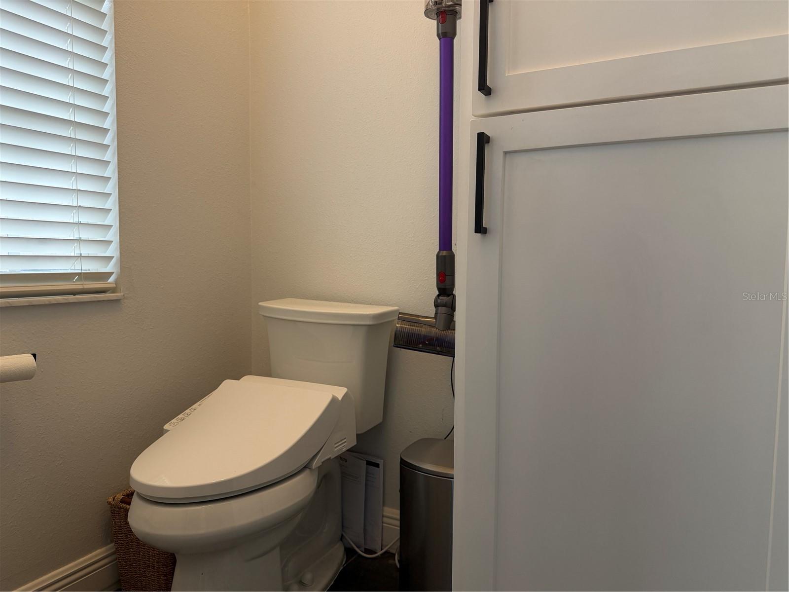 Image 36 of 63 For 6816 Dali Avenue 201