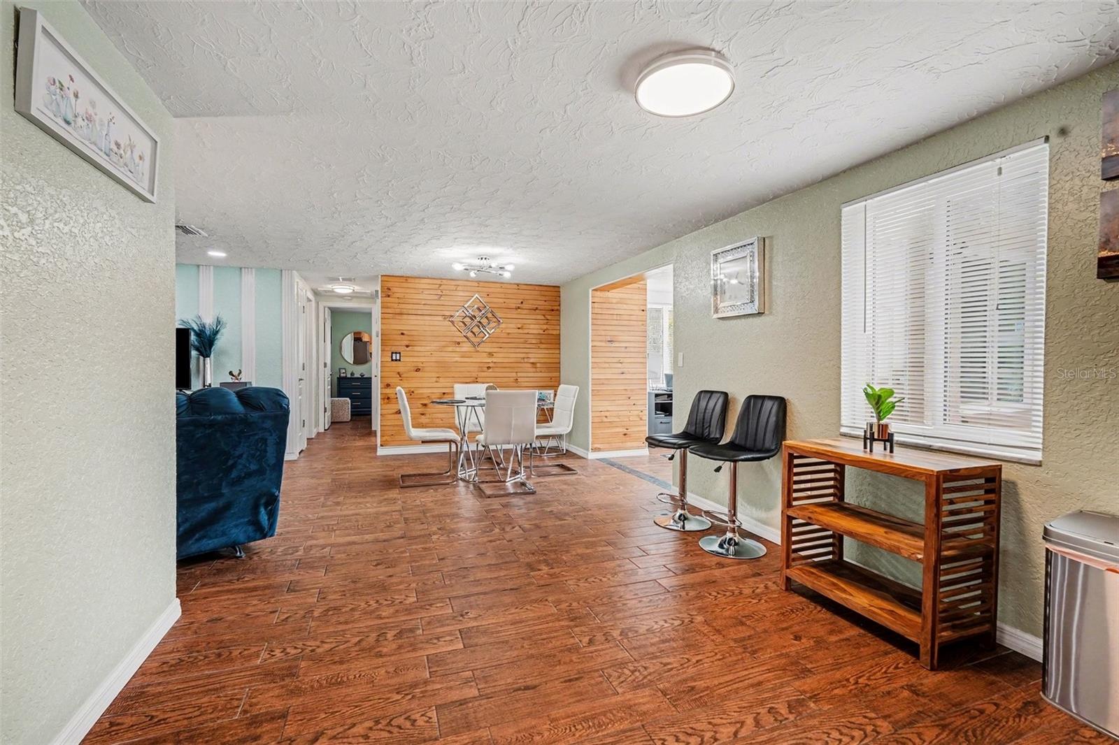 Image 11 of 25 For 5828 1st Avenue