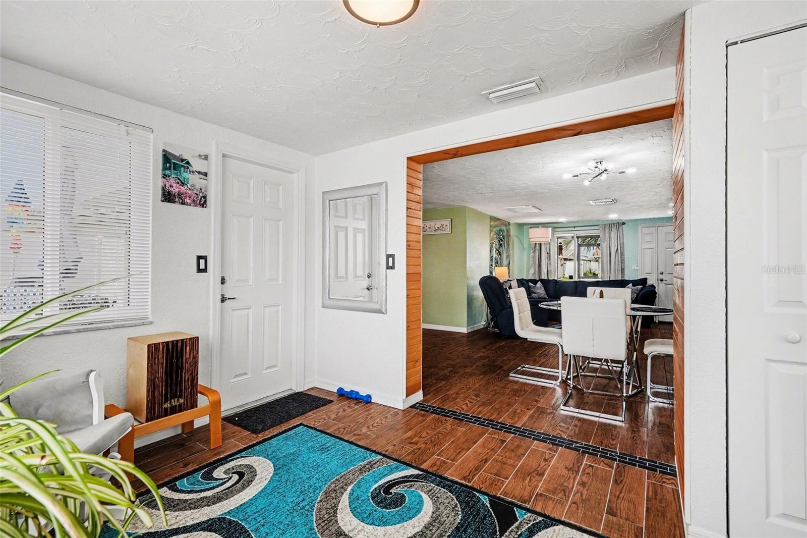 Image 15 of 25 For 5828 1st Avenue