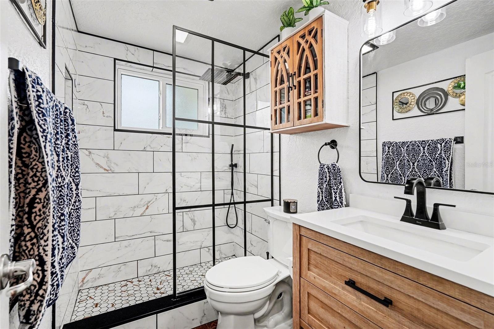 Image 18 of 25 For 5828 1st Avenue