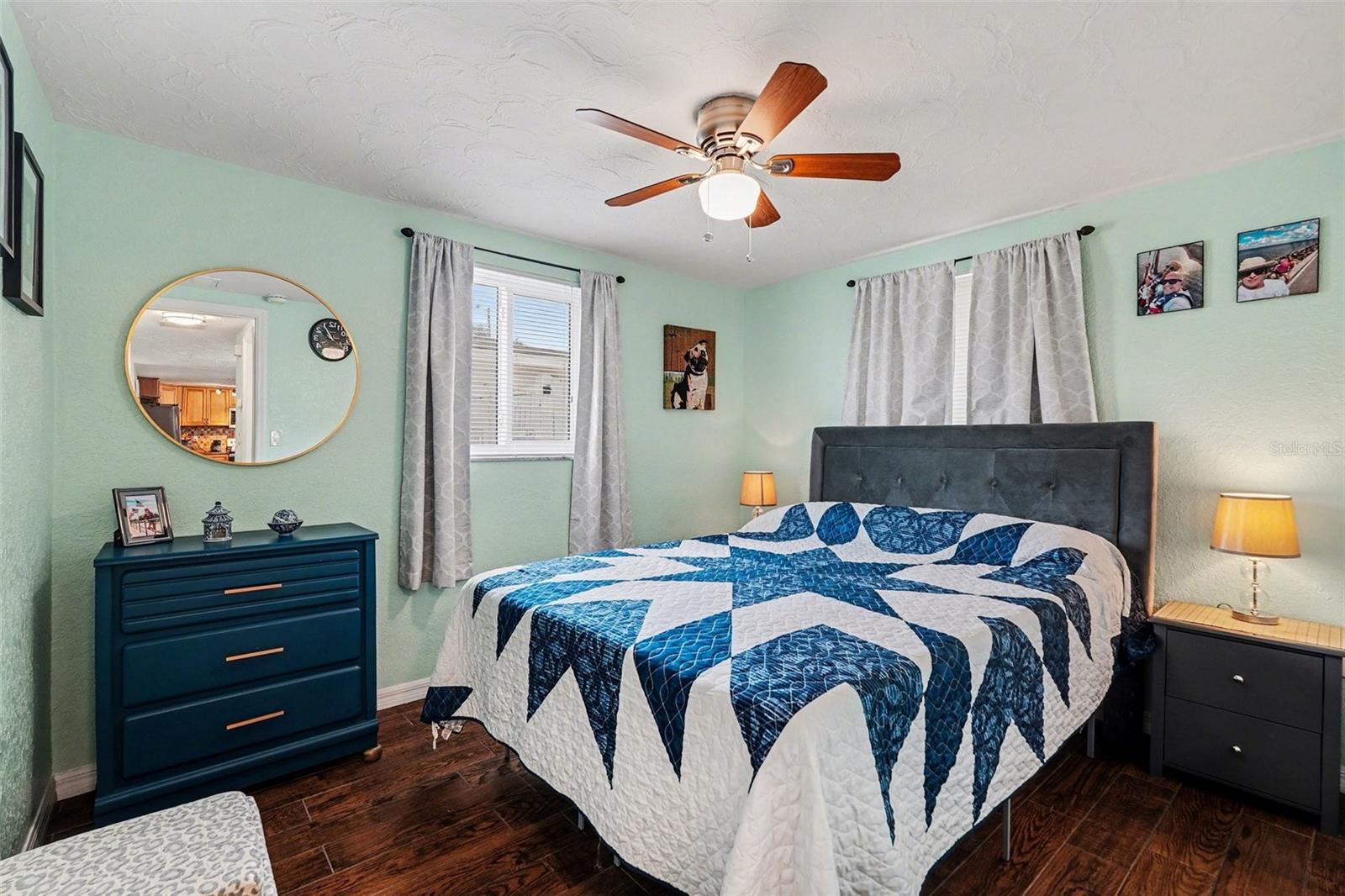 Image 19 of 25 For 5828 1st Avenue