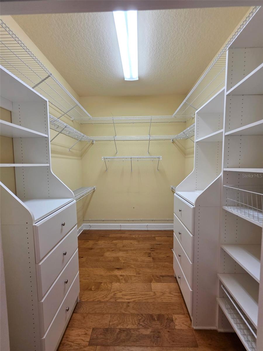 Image 21 of 34 For 8421 Charleston Drive