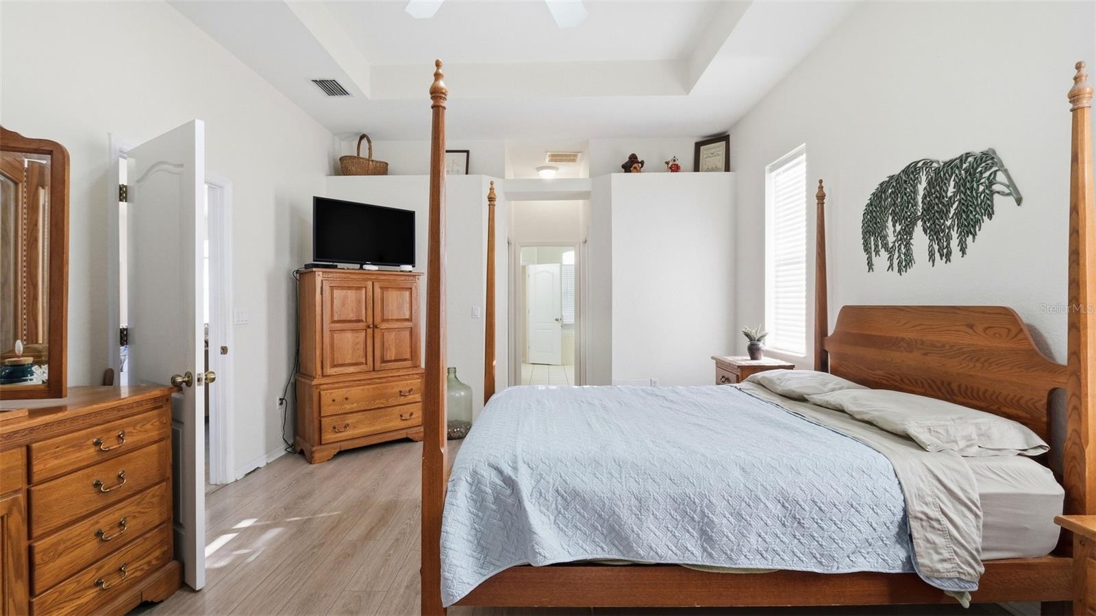 Image 16 of 63 For 15455 Cambria Drive