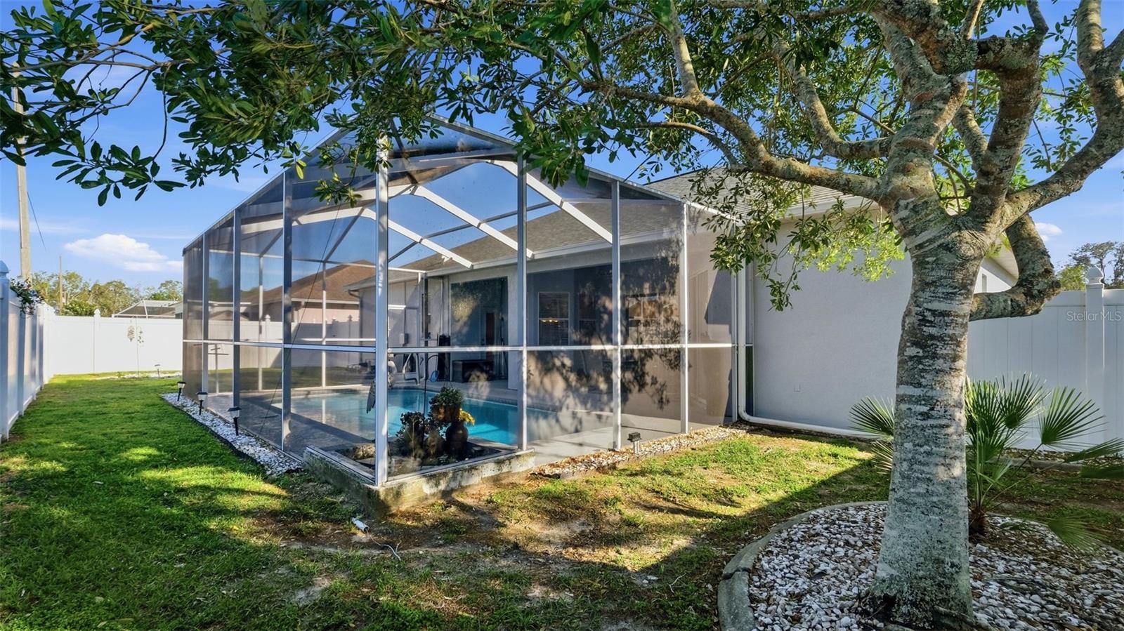 Image 38 of 63 For 15455 Cambria Drive