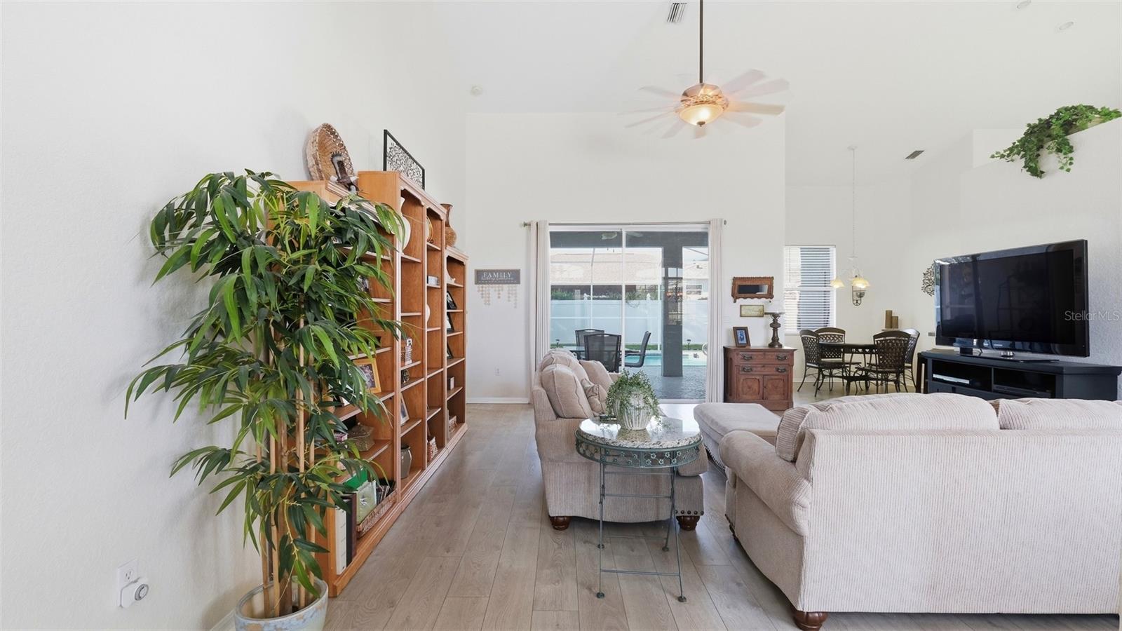 Image 5 of 63 For 15455 Cambria Drive