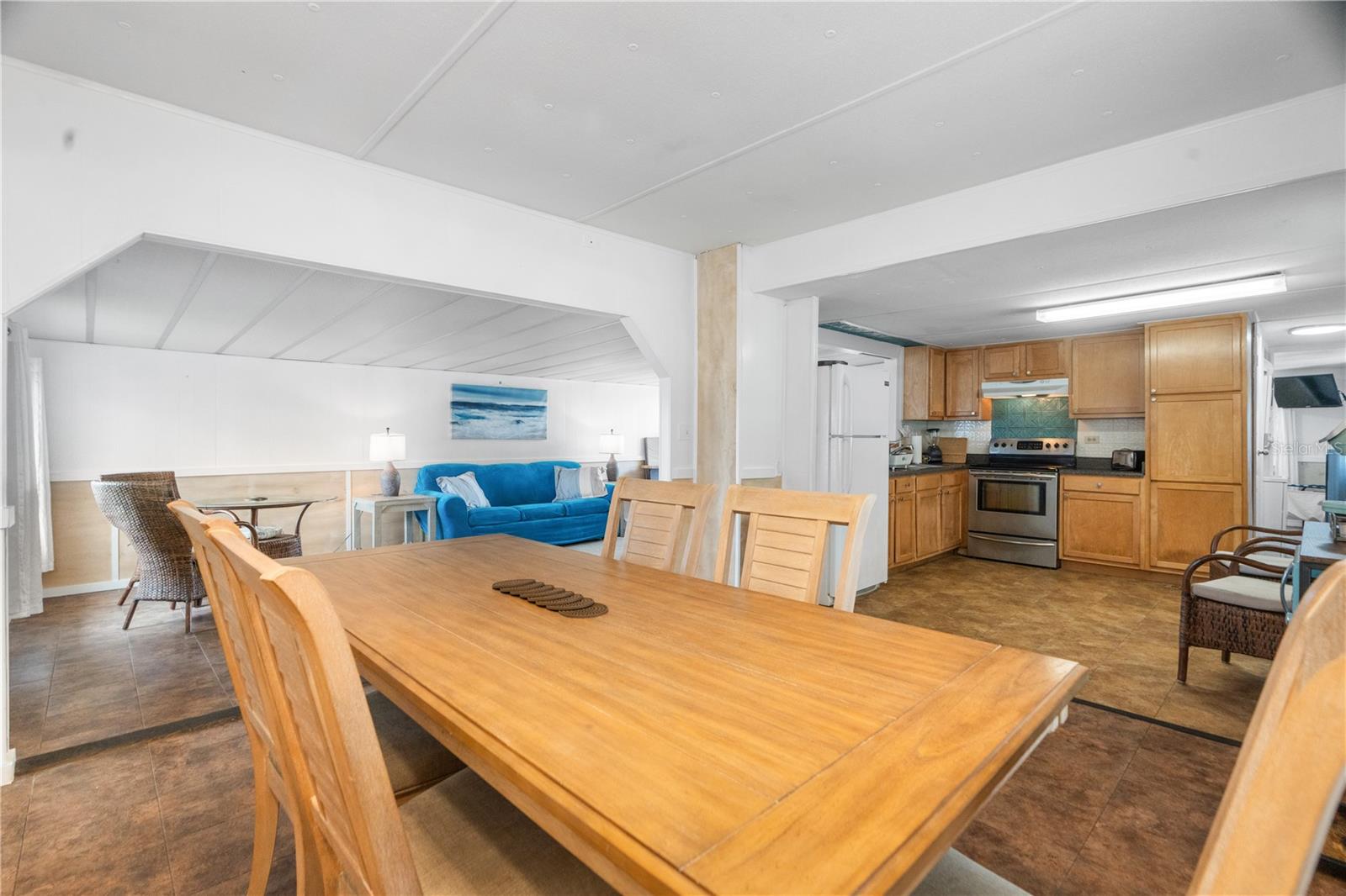 Image 11 of 19 For 6501 Clark Street