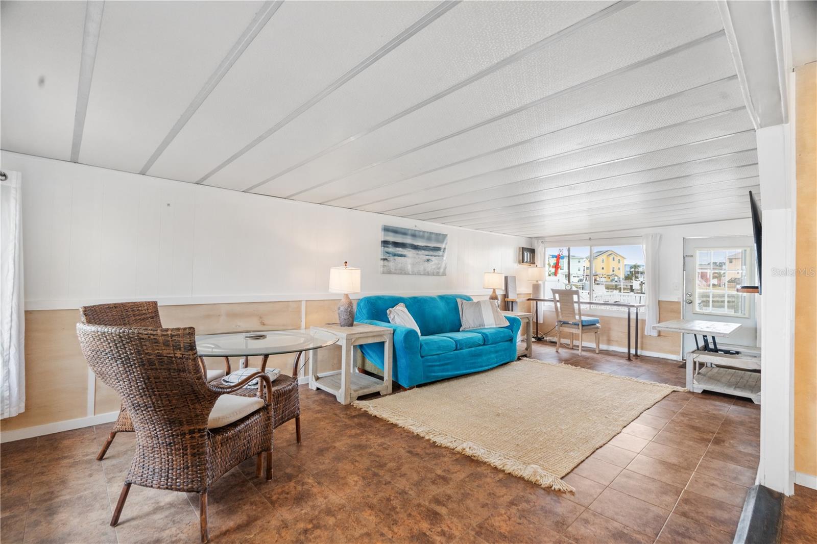 Image 15 of 19 For 6501 Clark Street