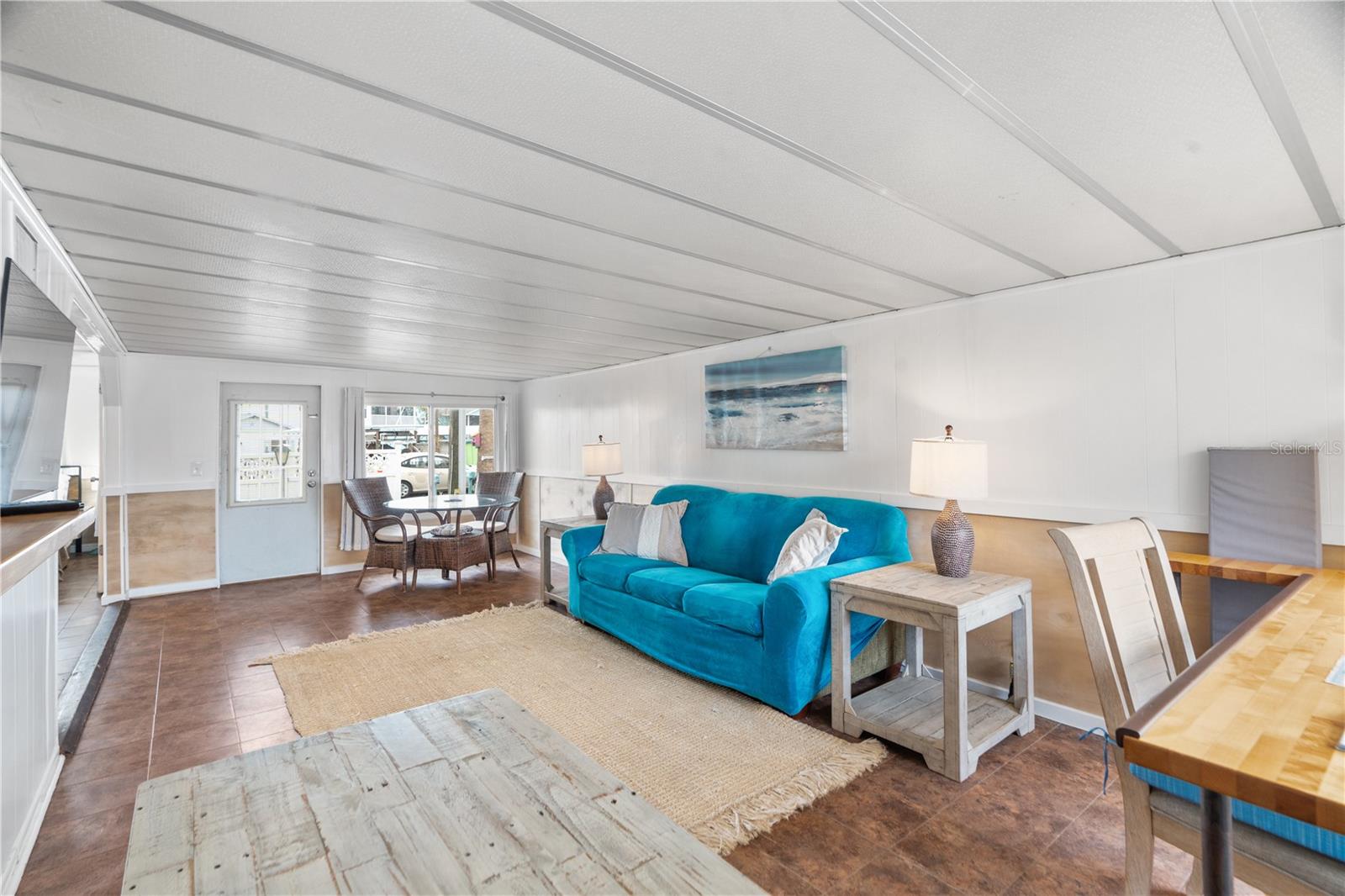 Image 17 of 19 For 6501 Clark Street