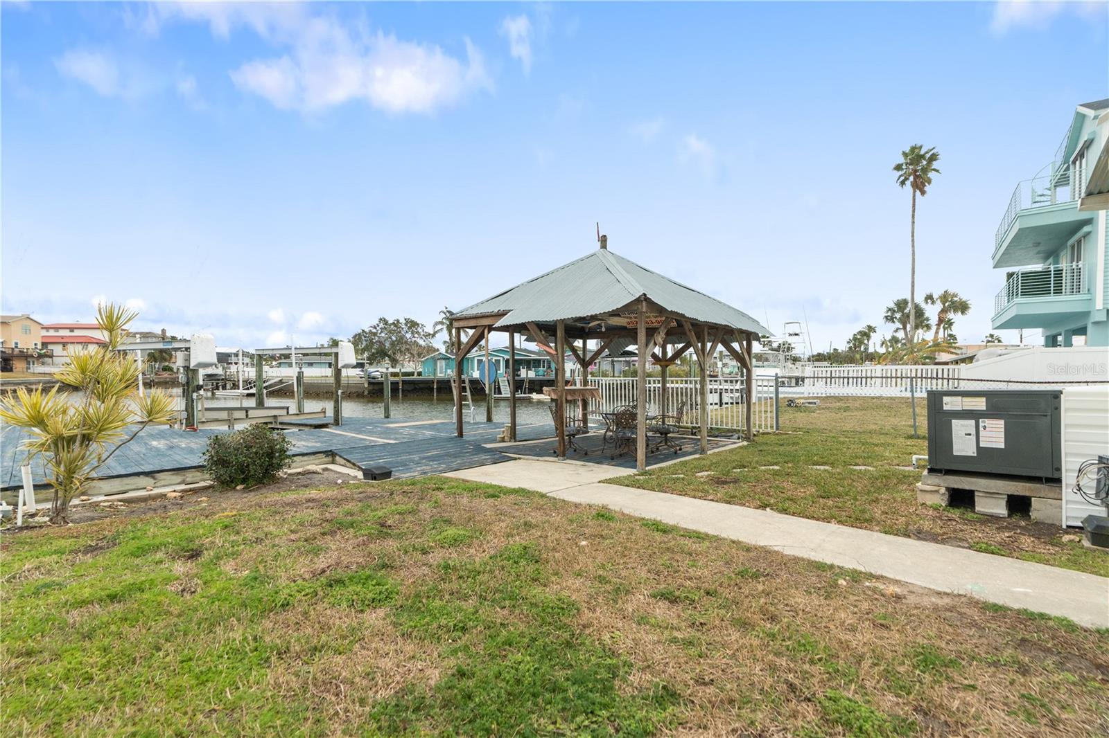 Image 3 of 19 For 6501 Clark Street