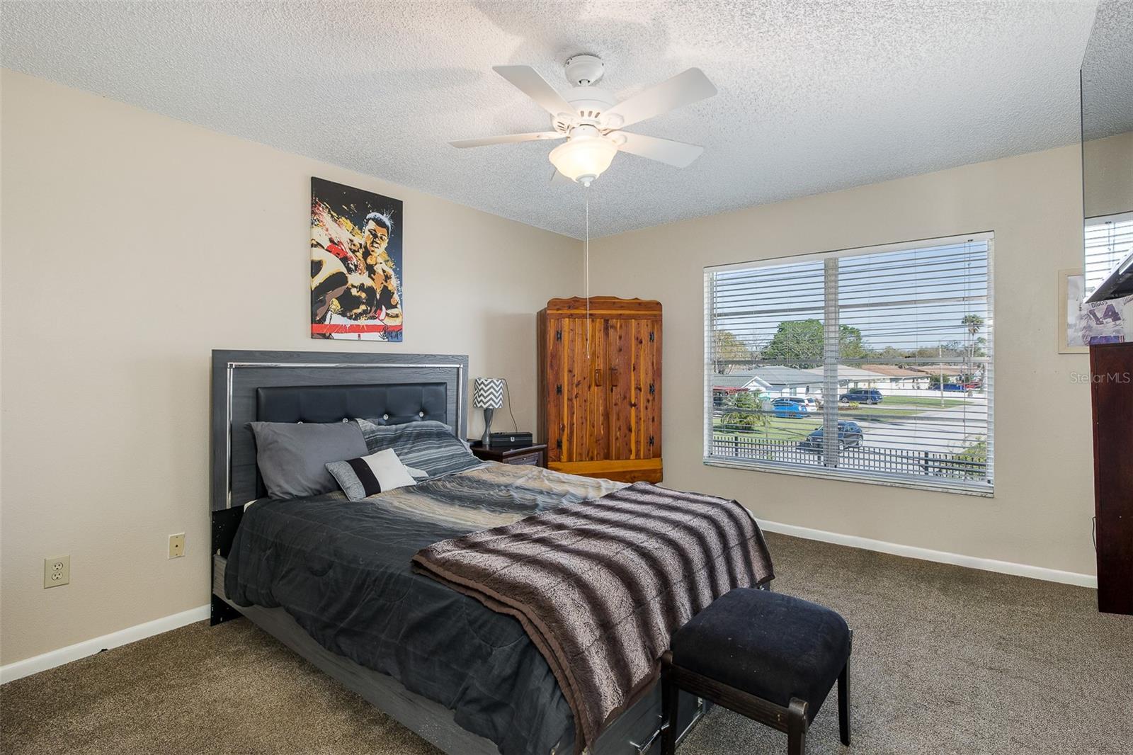 Image 12 of 27 For 4933 Myrtle Oak Drive 23