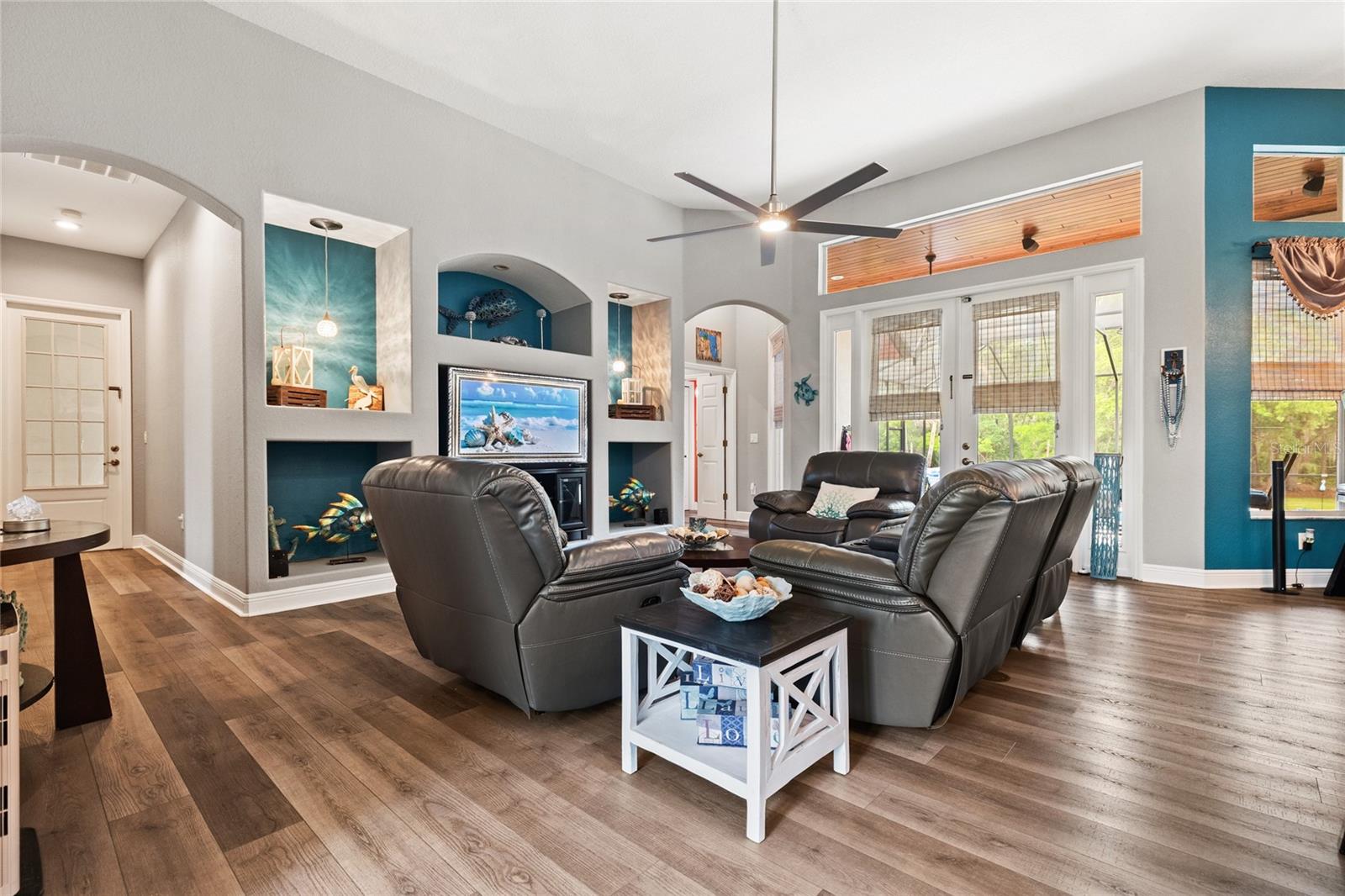 Image 16 of 44 For 4708 Cypress Serenity De. Drive