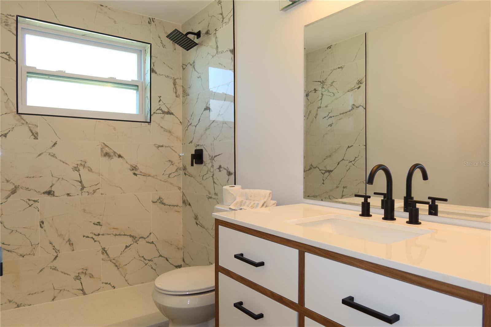 Image 16 of 42 For 1808 And 1804 Harpoon Drive