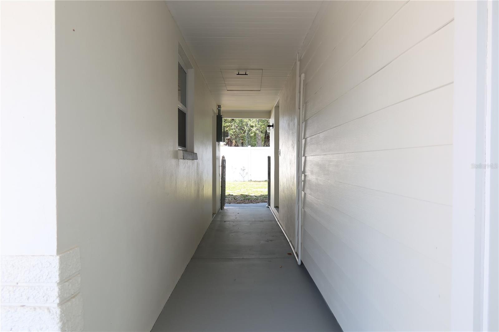 Image 25 of 42 For 1808 And 1804 Harpoon Drive