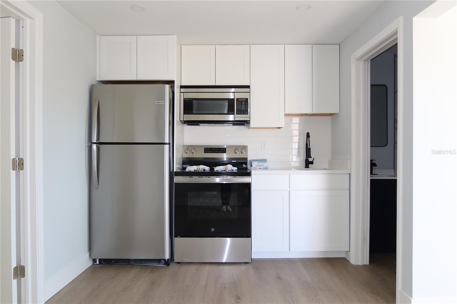 Image 30 of 42 For 1808 And 1804 Harpoon Drive