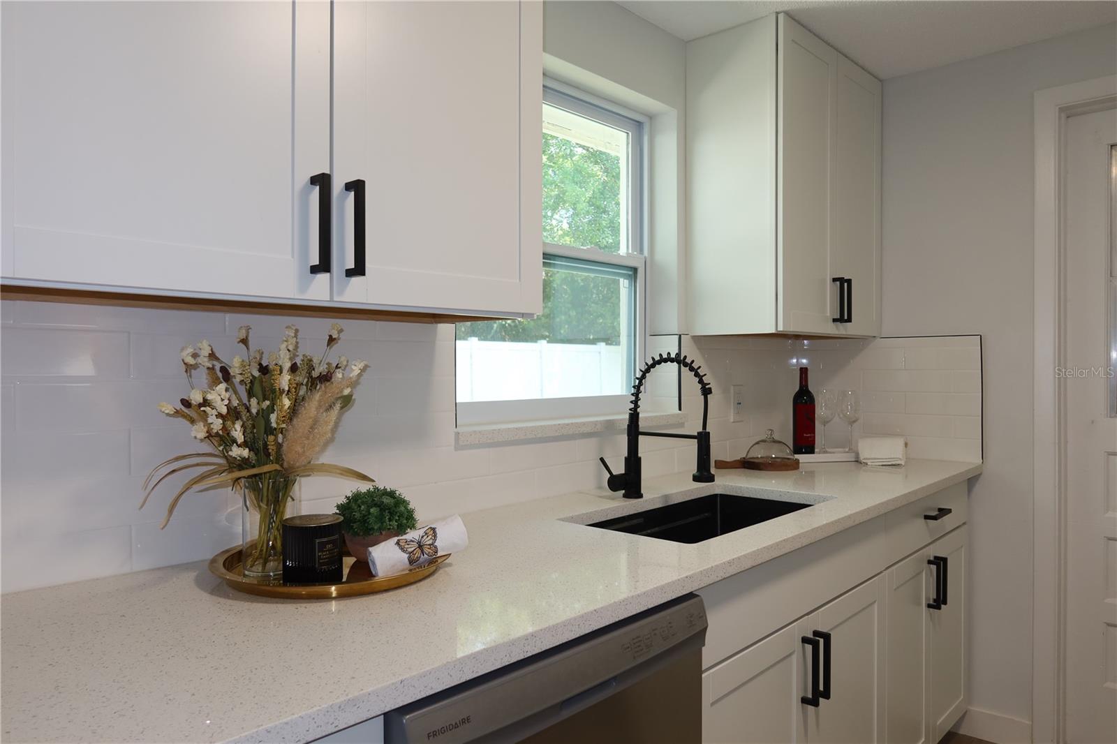 Image 8 of 42 For 1808 And 1804 Harpoon Drive