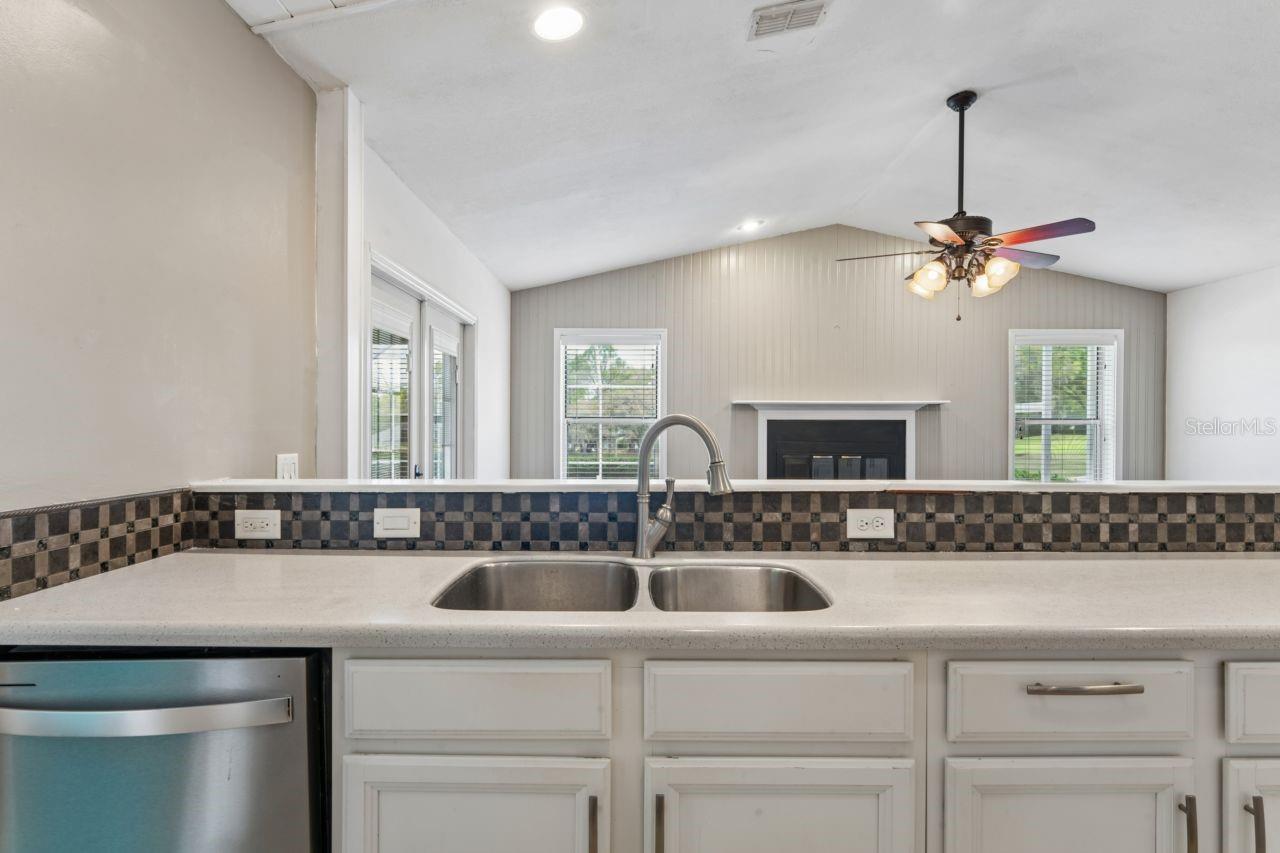 Image 19 of 77 For 375 Liberty Street