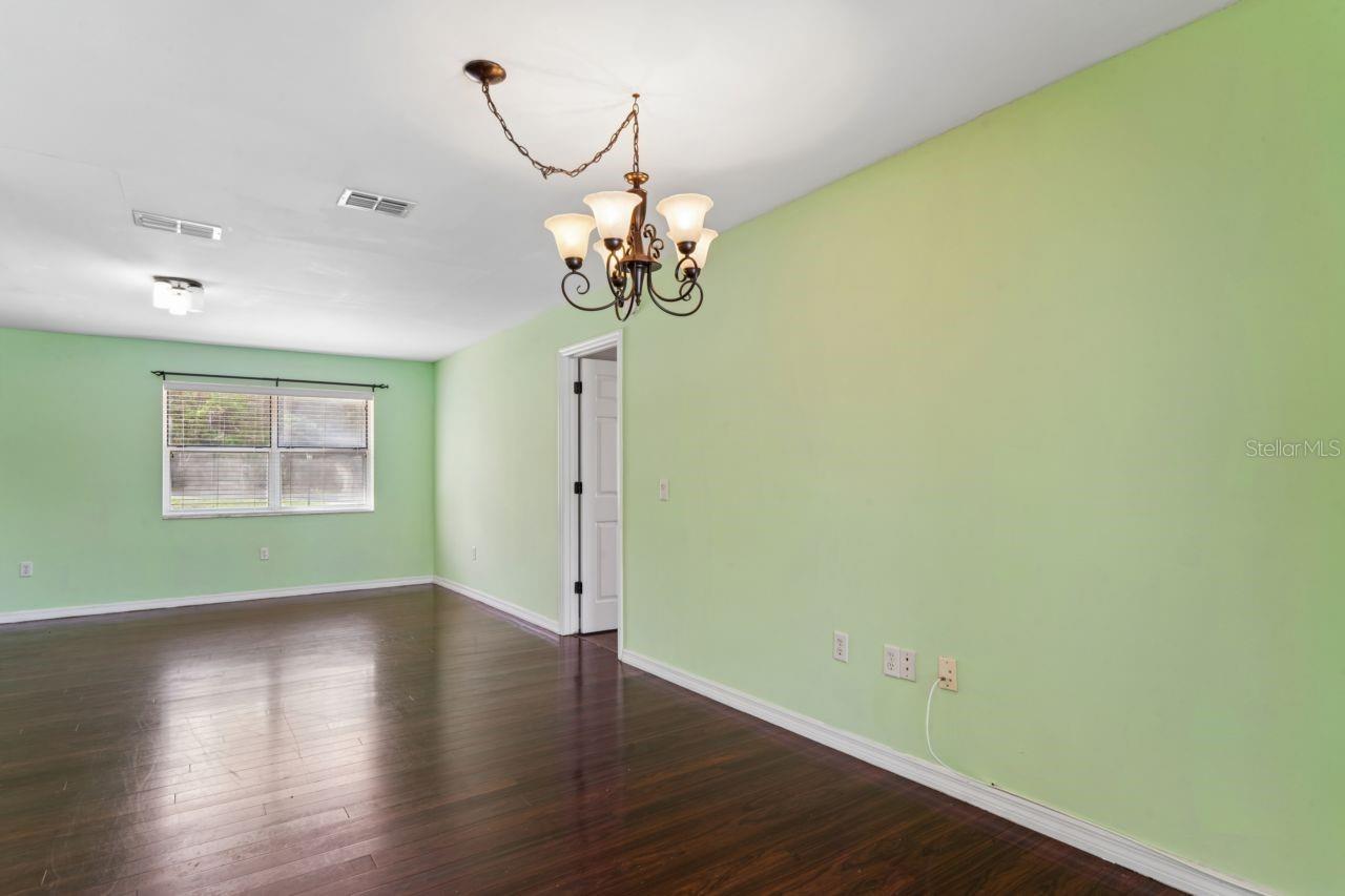 Image 34 of 77 For 375 Liberty Street