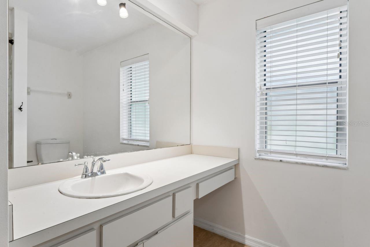 Image 50 of 77 For 375 Liberty Street