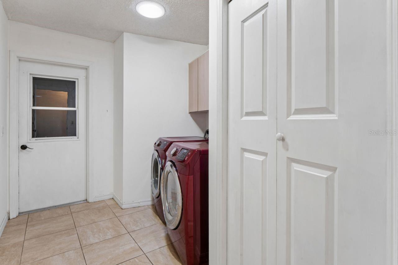 Image 54 of 77 For 375 Liberty Street