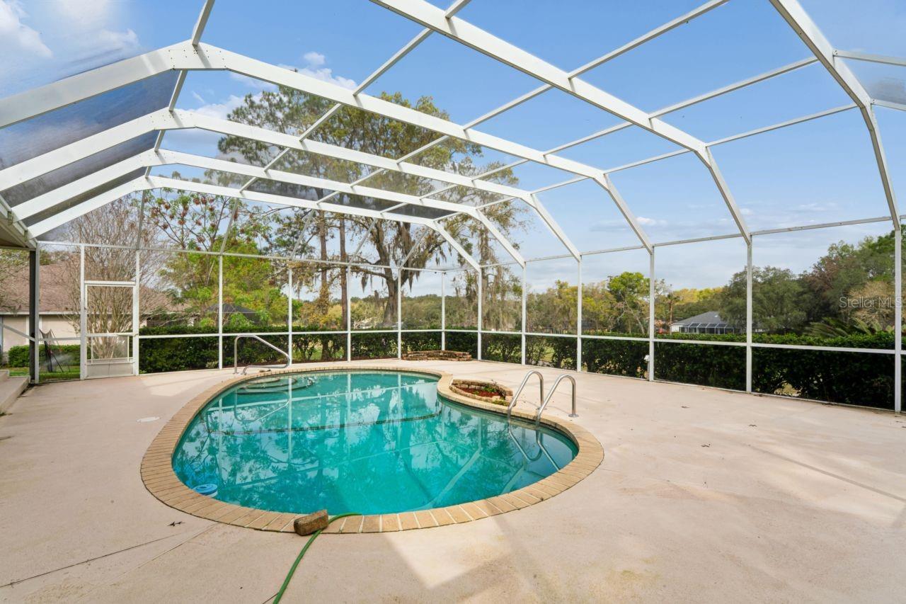 Image 57 of 77 For 375 Liberty Street