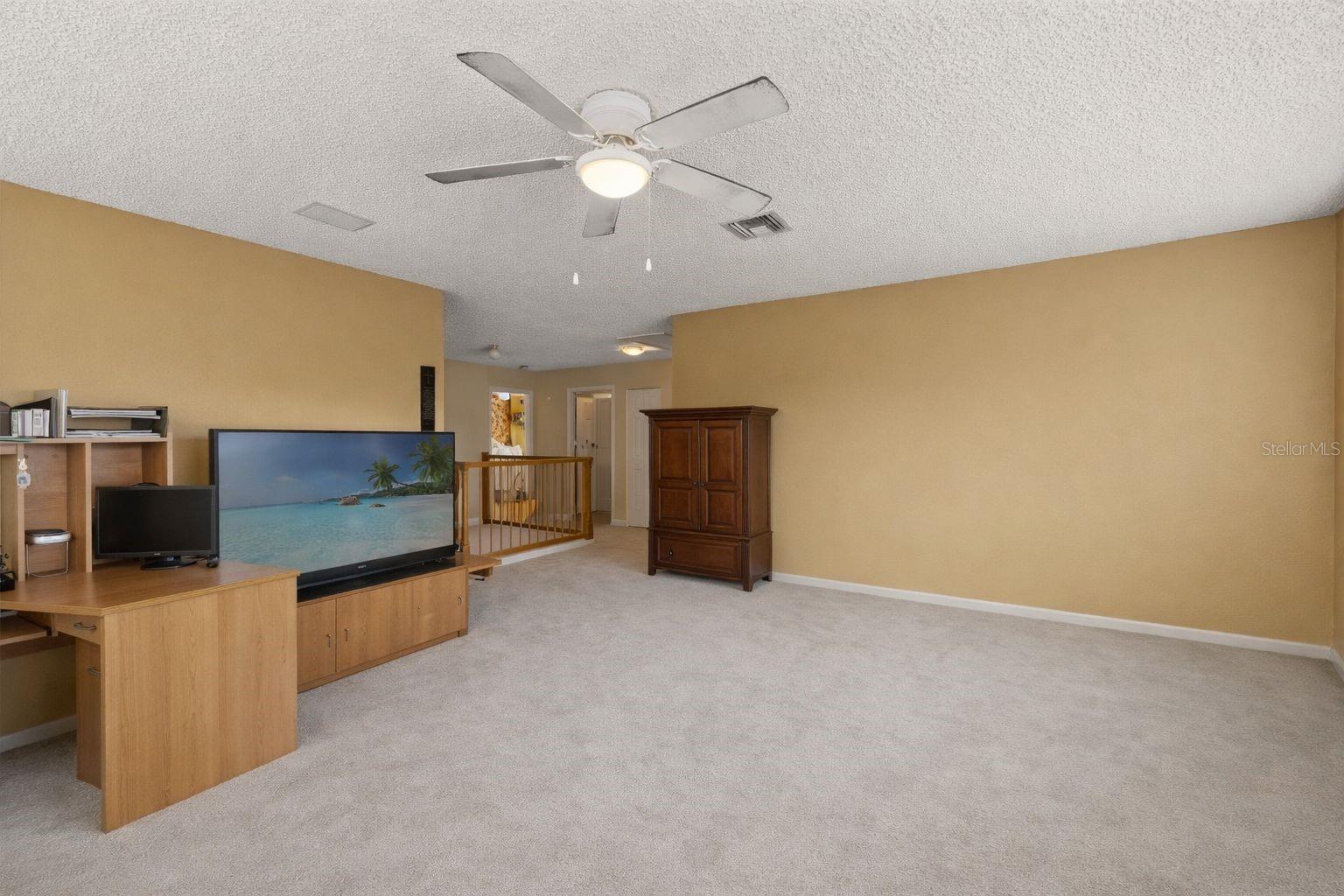 Image 16 of 40 For 4922 Edgewater Lane