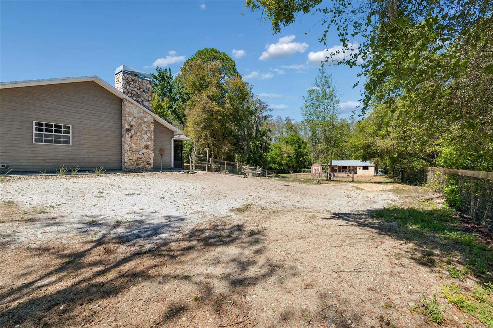 Listing photo id 23 for 7618 Mokena Court