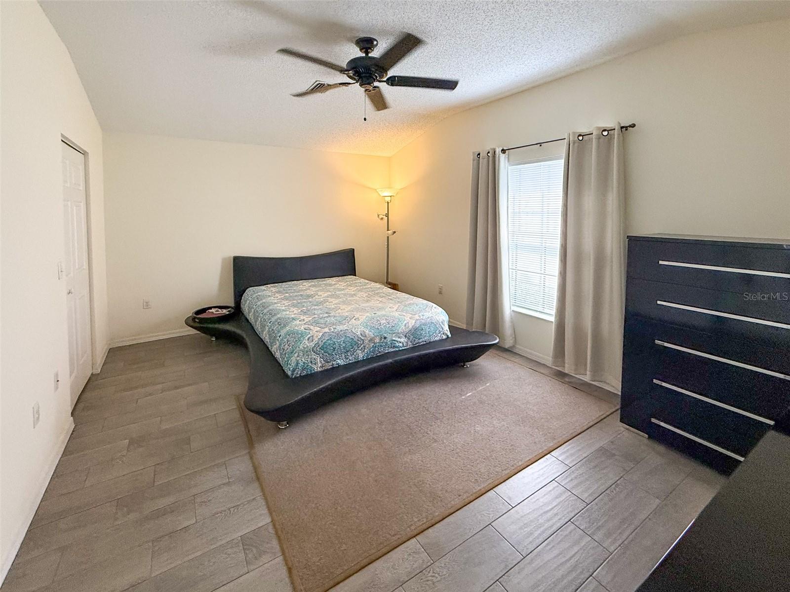 Image 16 of 34 For 7530 Roy Court