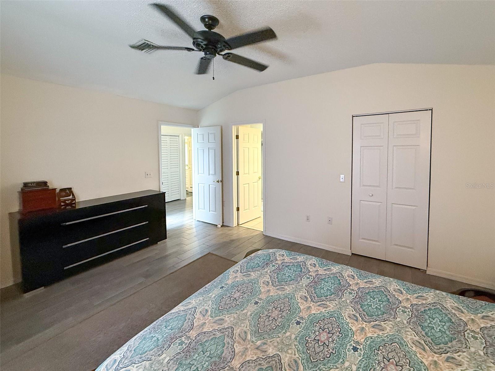 Image 19 of 34 For 7530 Roy Court