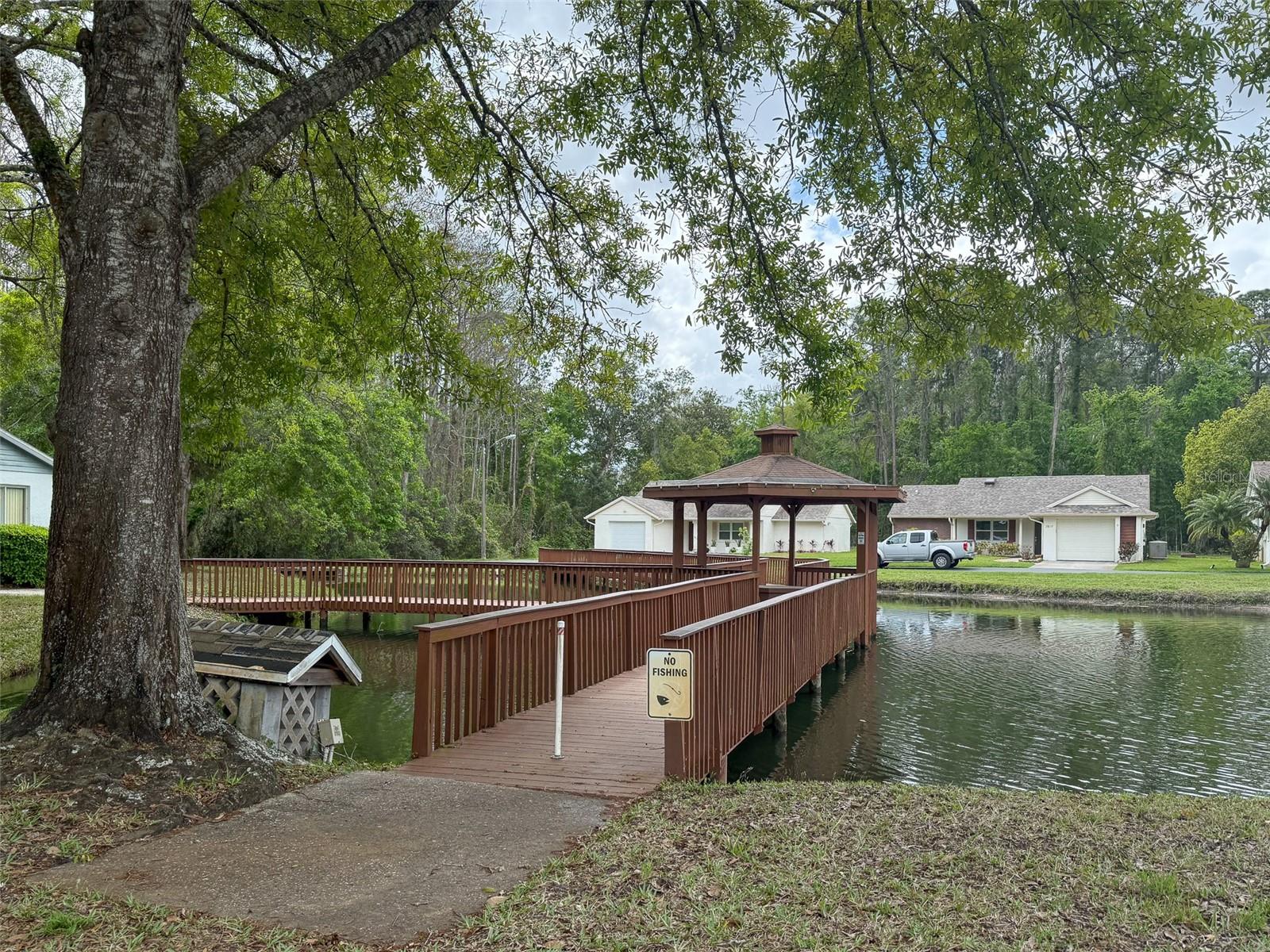 Image 7 of 34 For 7530 Roy Court