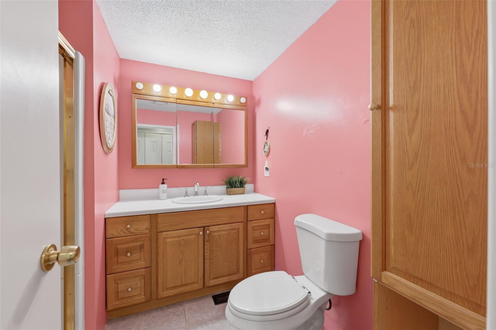 Image 16 of 43 For 9328 Highpoint Boulevard