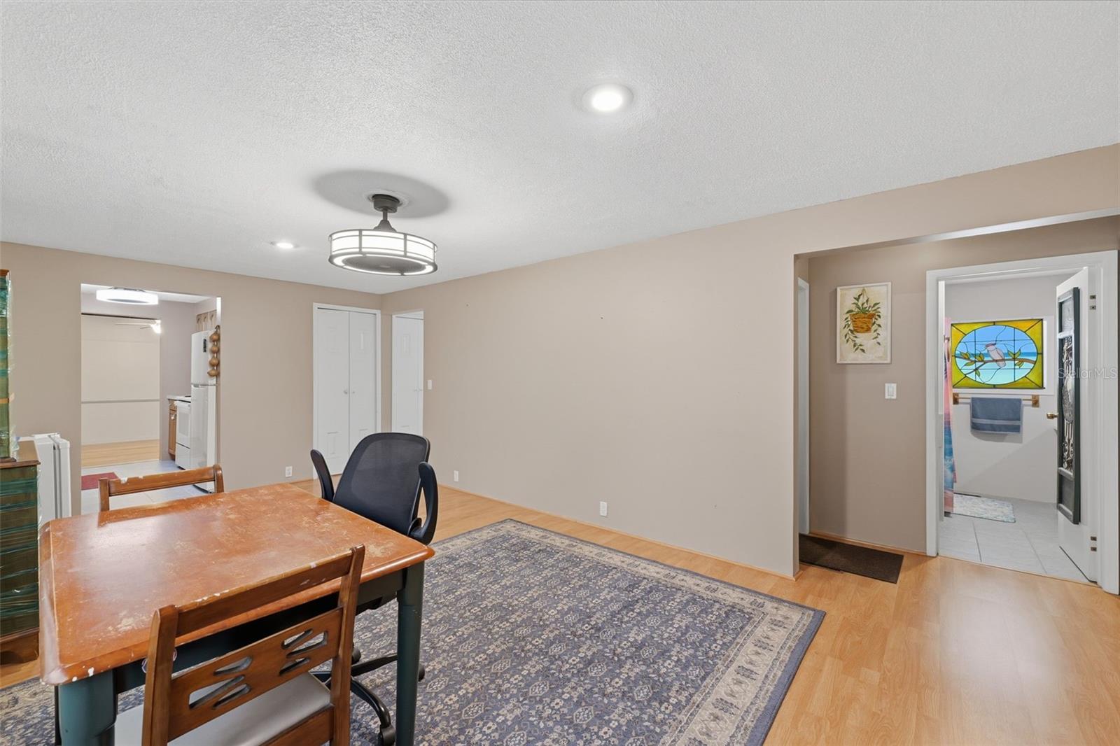 Image 40 of 43 For 9328 Highpoint Boulevard