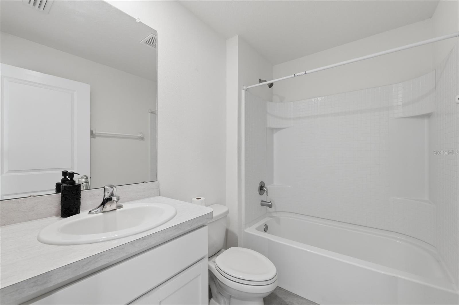 Image 18 of 66 For 7517 Gardner Street