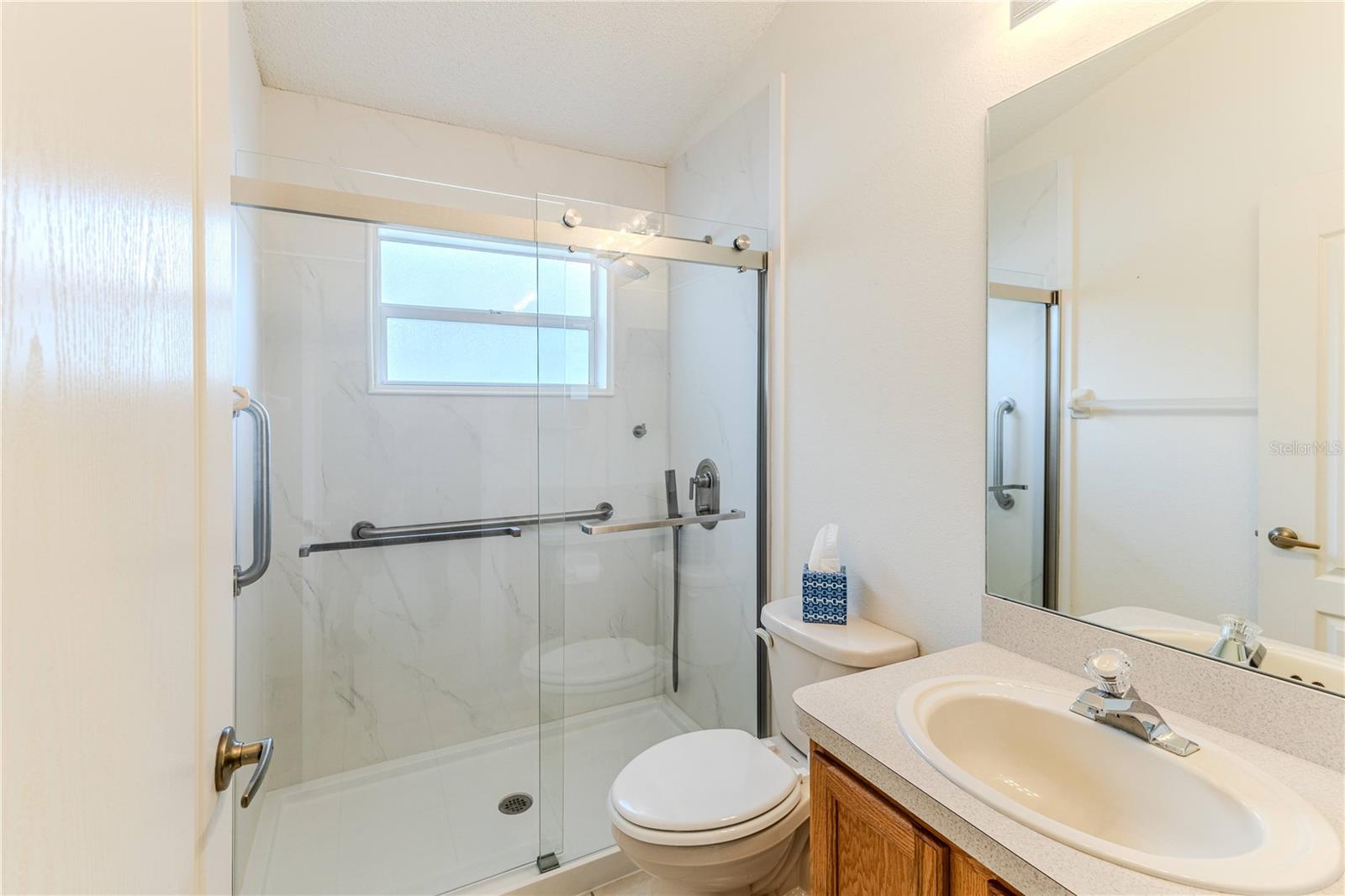 Image 45 of 62 For 431 Quane Avenue