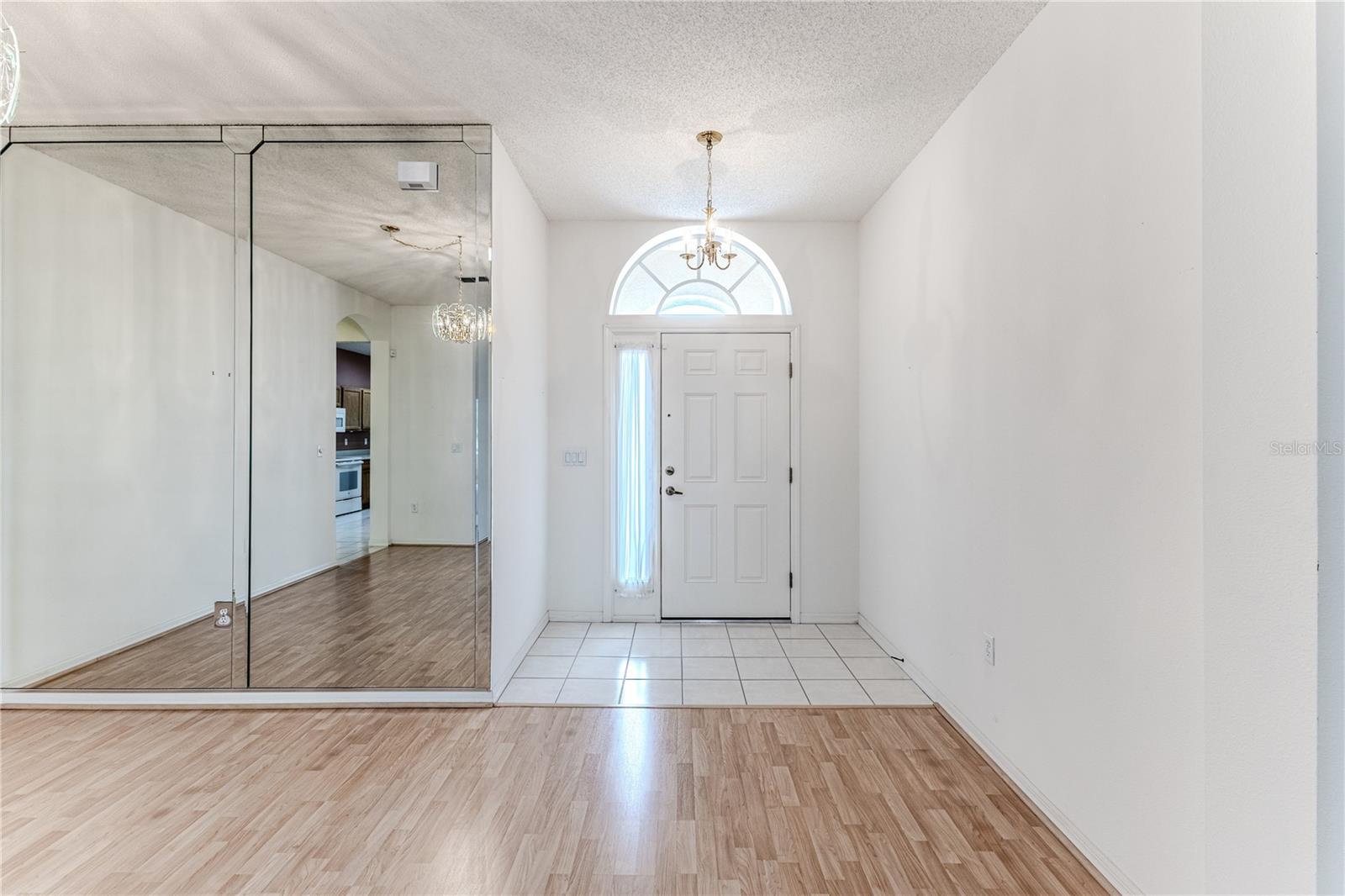 Image 6 of 62 For 431 Quane Avenue