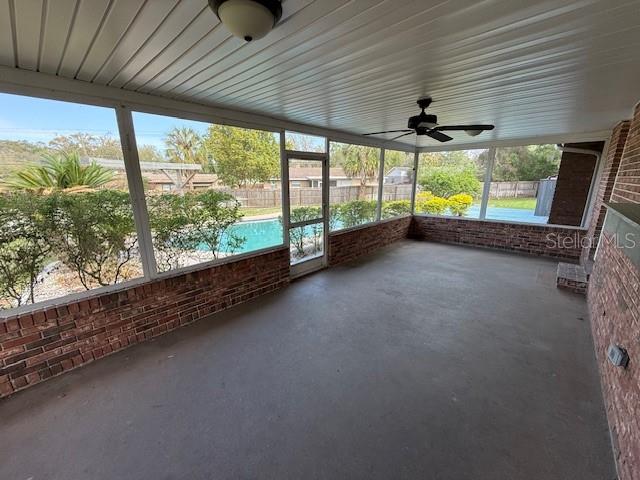 Image 20 of 24 For 1102 Fredrick Lane