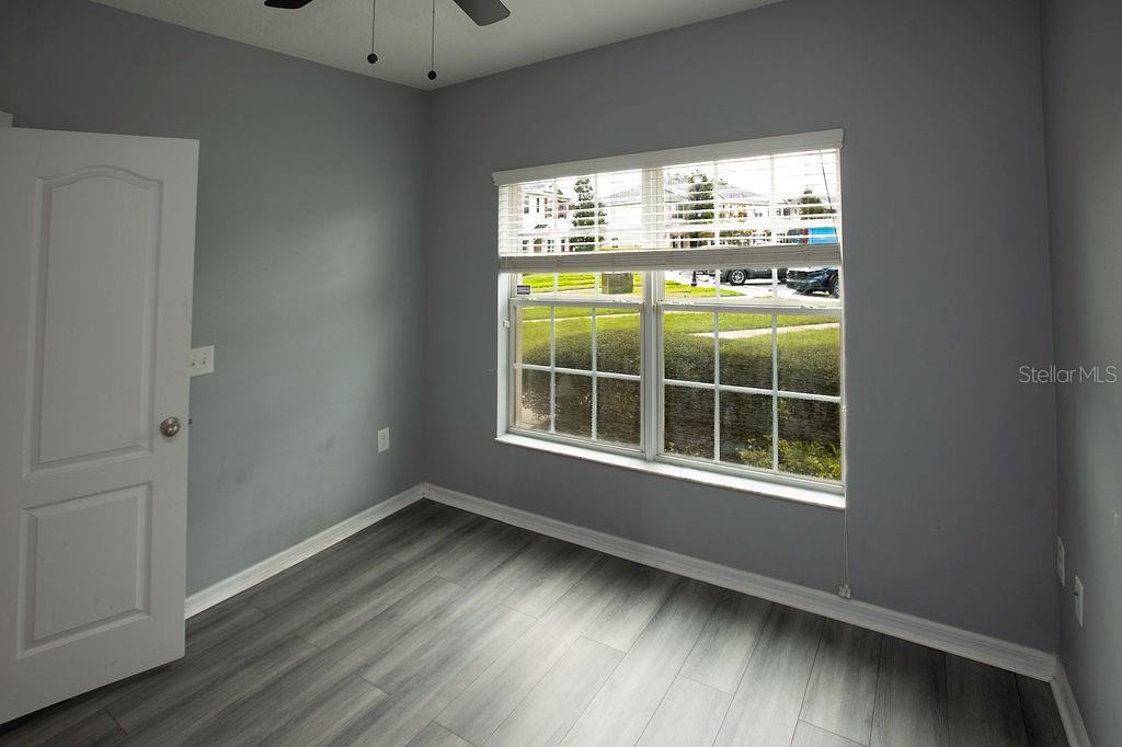 Image 7 of 50 For 15904 Stable Run Drive